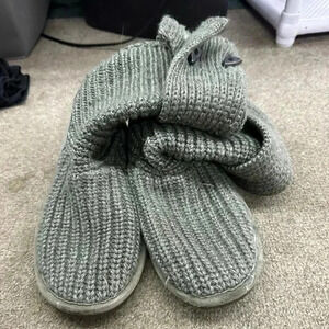 Bear paw Ugg slipper boots size 8‎